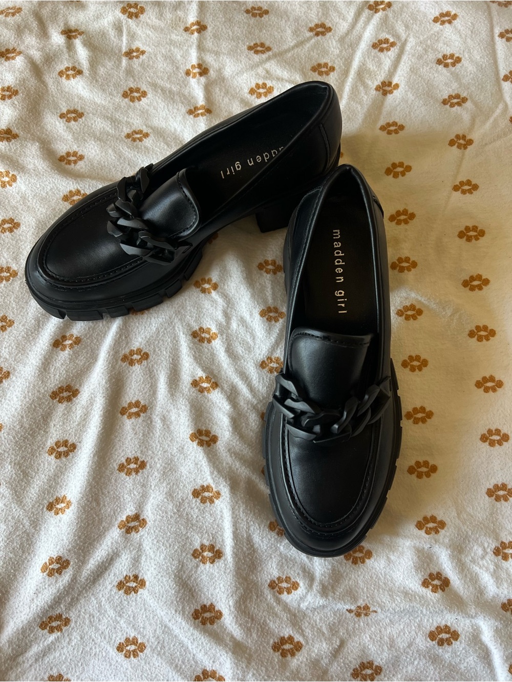 Madden Girl Black Chunky Chain Loafers